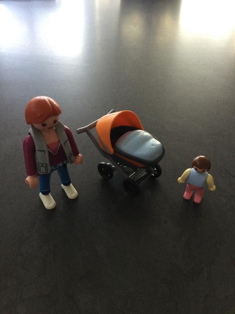 Playmobil mama met koets, Ophalen, Zo goed als nieuw