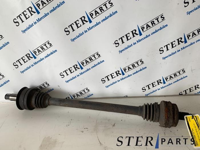 Arbre de transmission arrière droit d'un Mercedes C-Klasse, 3 mois de garantie, Utilisé, -, -