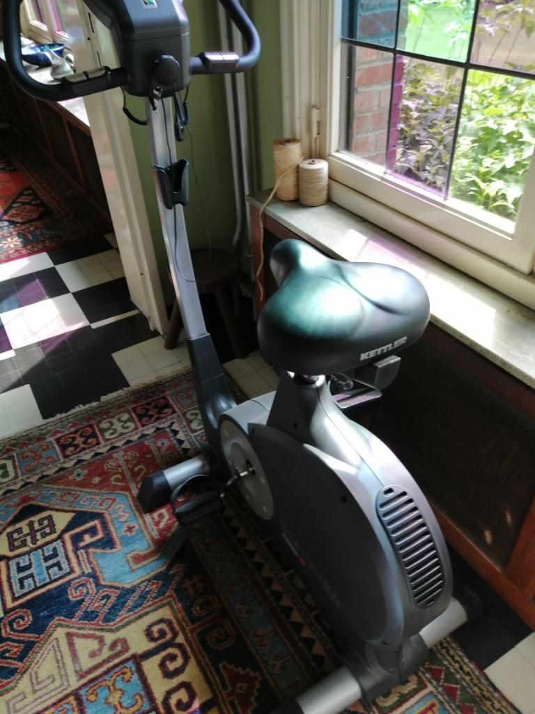 Hometrainer klein en groot ., Sport en Fitness, Ophalen, Armen, Zo goed als nieuw, Metaal