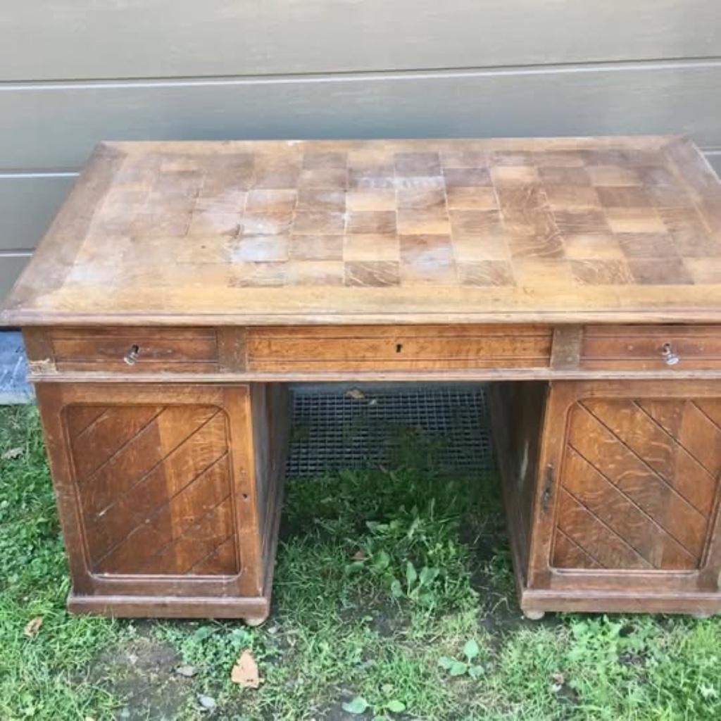 Ancien bureau de notaire, Enlèvement, Utilisé