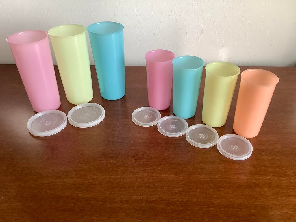 Tasses hautes Tupperware avec couvercles., Maison & Meubles, Cuisine| Tupperware, Enlèvement, Comme neuf