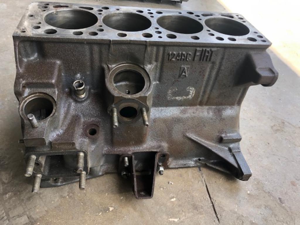 Bloc moteur Fiat 124, Enlèvement ou Envoi, Utilisé, Fiat