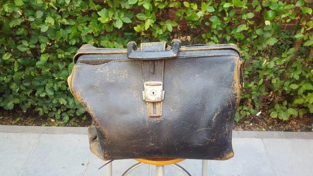 Sacoche en cuir, Enlèvement ou Envoi, Utilisé, Noir, Porte-documents ou Cartable