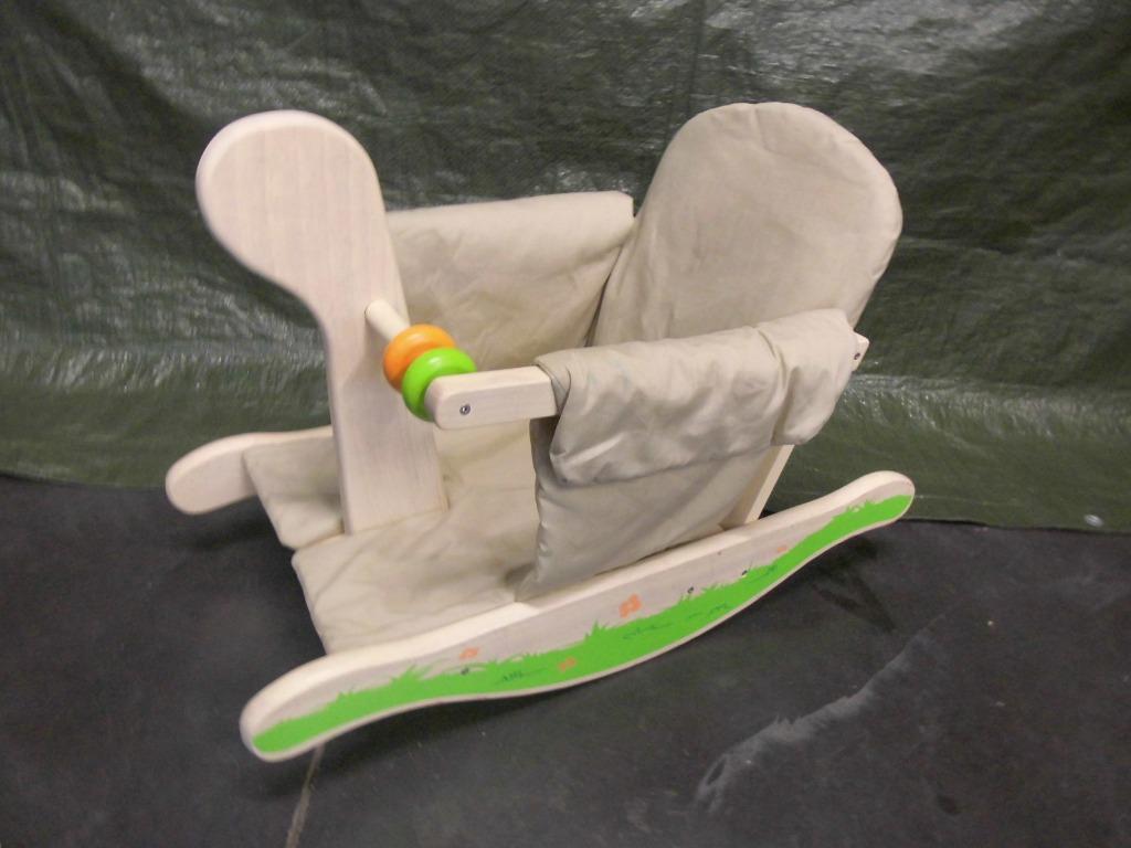 BASCULE   Bébé  en Bois, Enfants & Bébés, Enlèvement, Utilisé