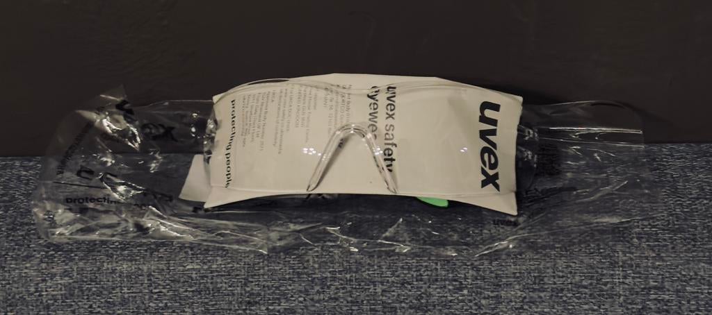 2 Lunettes de protection Lunettes à branches uvex pheos neuf, Bricolage & Construction, Lunettes de protection, Enlèvement ou Envoi