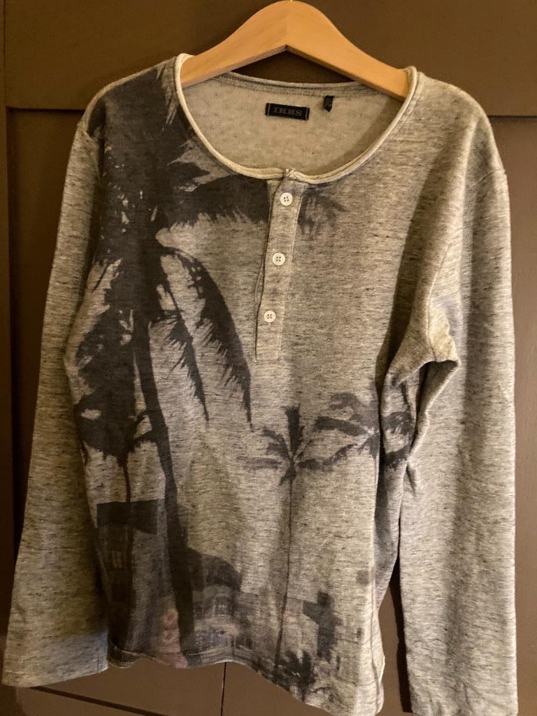 Tee-shirt IKKS 10 ans, Ophalen, Gebruikt, IKKS, Jongen of Meisje
