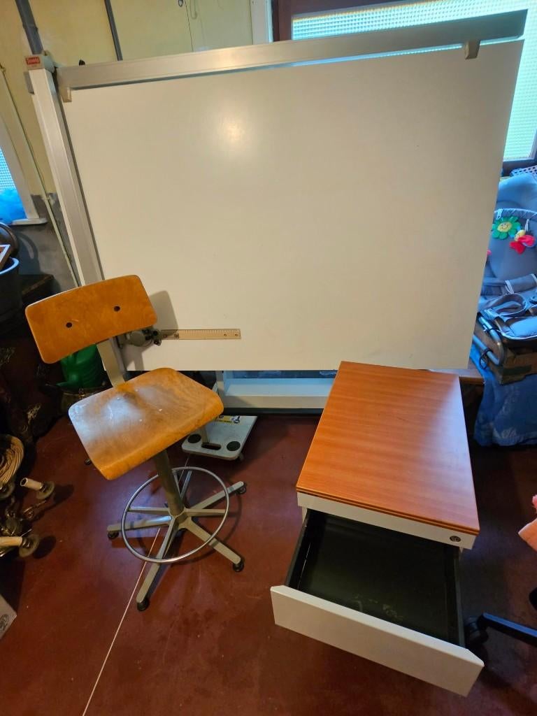 tekentafel, Doe-het-zelf en Bouw, Tekentafels, Ophalen, Gebruikt, 130 tot 150 cm