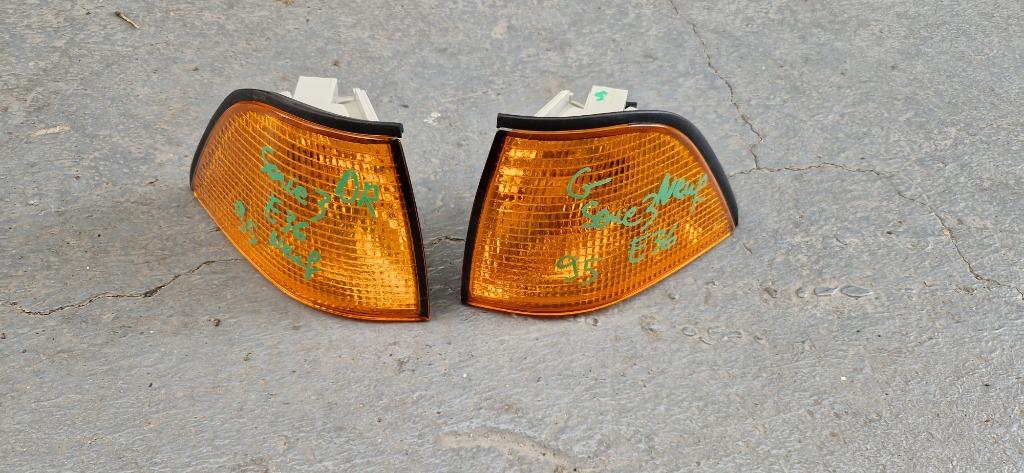 Feu clignotant Bmw serie 3 e36 Neuf 1990 1998 avertisseur, Enlèvement ou Envoi, BMW