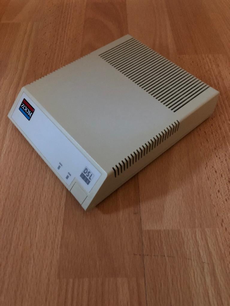 Zoom 5510 ADSL Usb modem, Télécoms, ISDN (RNIS) & ADSL, Enlèvement, Comme neuf, Modem
