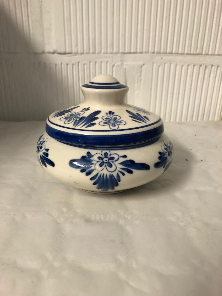 Delfts blauw potje, Ophalen