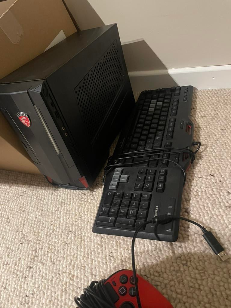 Msi computer, Computers en Software, Desktop Pc's, Ophalen, Gebruikt