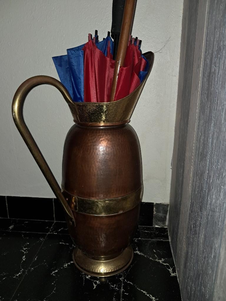 Paraplubak (koper), Ophalen