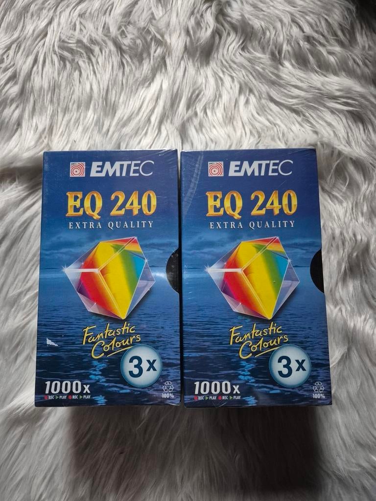Cassettes vidéo VHS : Emtec EQ 240, Enlèvement ou Envoi, Neuf, dans son emballage