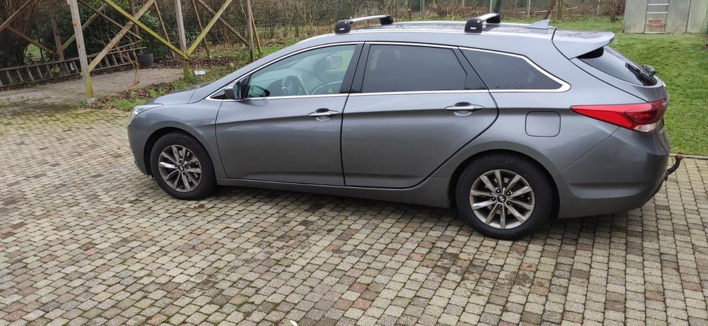 Hyundai i40 1.7crdi diesel euro6b, Voorwielaandrijving, Stof, Euro 6, 110 g/km