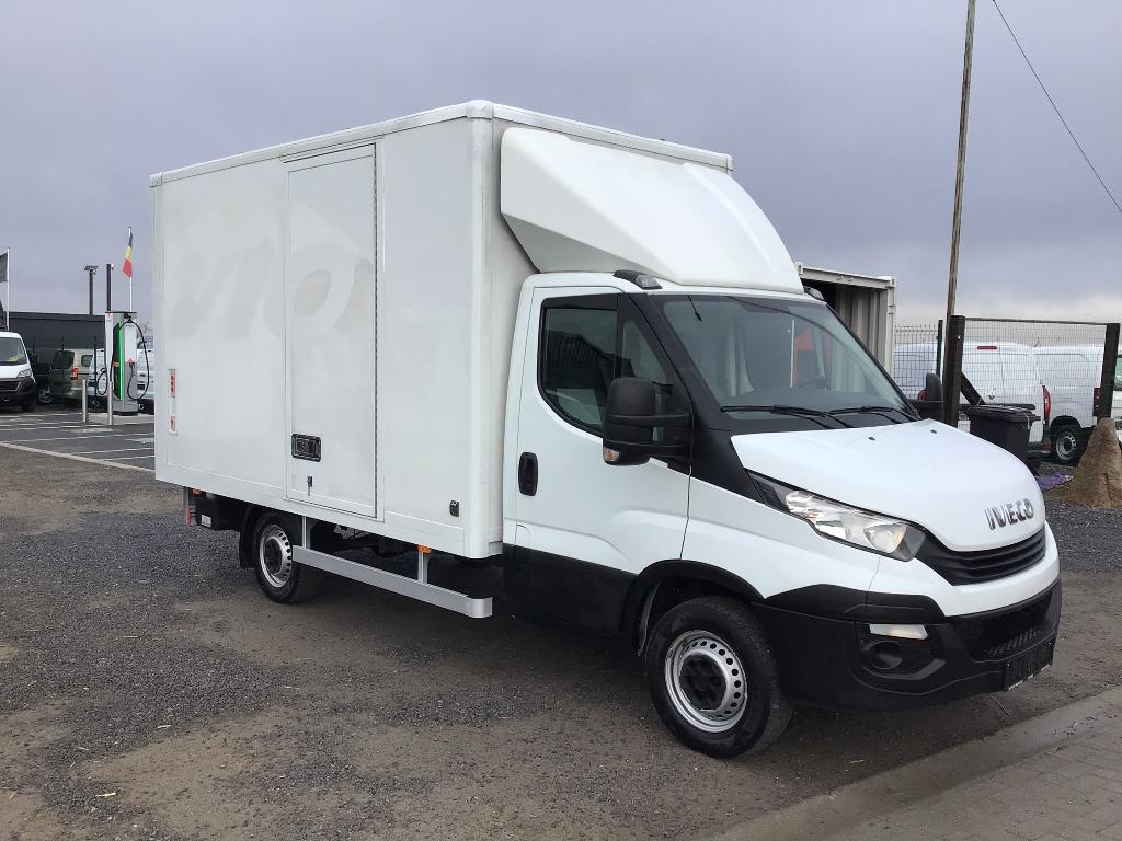iveco daily aluvan/laadlift 2019 18950e ex, Achat, Entreprise, Boîte manuelle, Noir