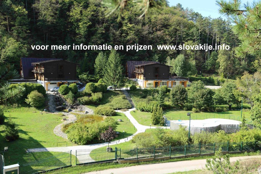 Grote Vakantiewoning te huur, Immo, Huizen te huur, Vrijstaande woning, Direct bij eigenaar
