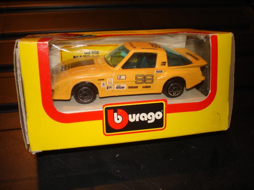Burago Mazda RX 7 --- Rare --- 1/43 ---, Enlèvement ou Envoi, Neuf, Voiture