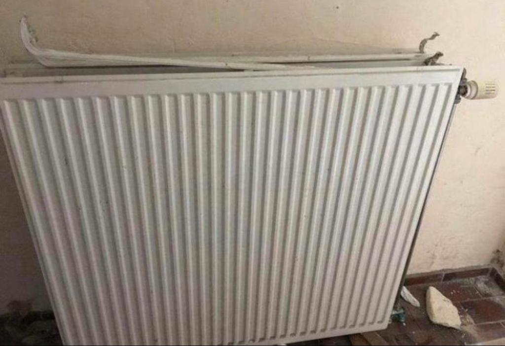 CV radiator chauffage verwarming radiateur, Ophalen of Verzenden