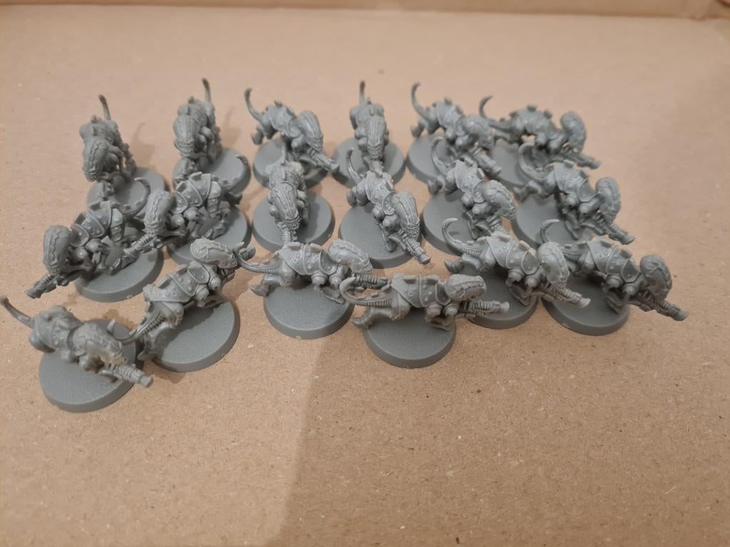 Classic Warhammer 40K Tyranids, Enlèvement ou Envoi, Warhammer