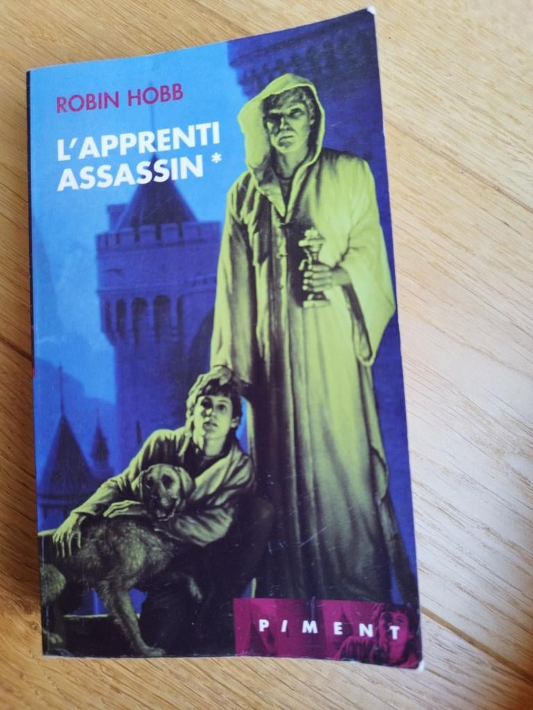 L'assassin royal 1 : L'apprenti assassin de Robin Hobb, Boeken, Ophalen of Verzenden, Gelezen