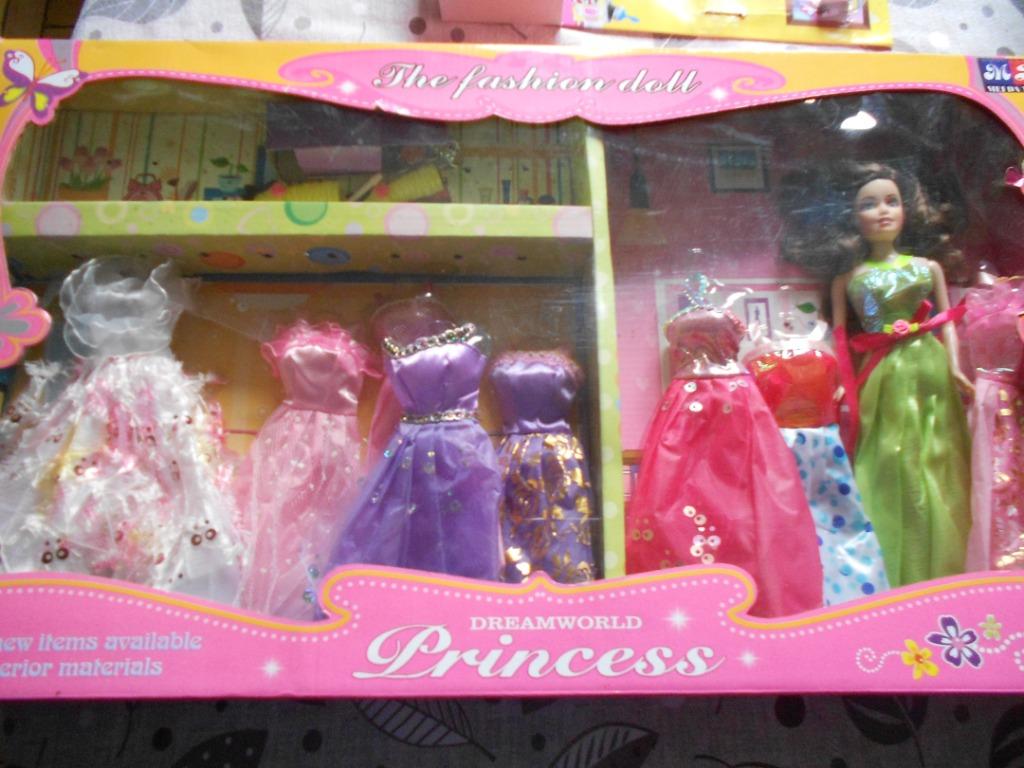 princess dreamlworld, Kinderen en Baby's, Ophalen of Verzenden, Zo goed als nieuw, Barbie