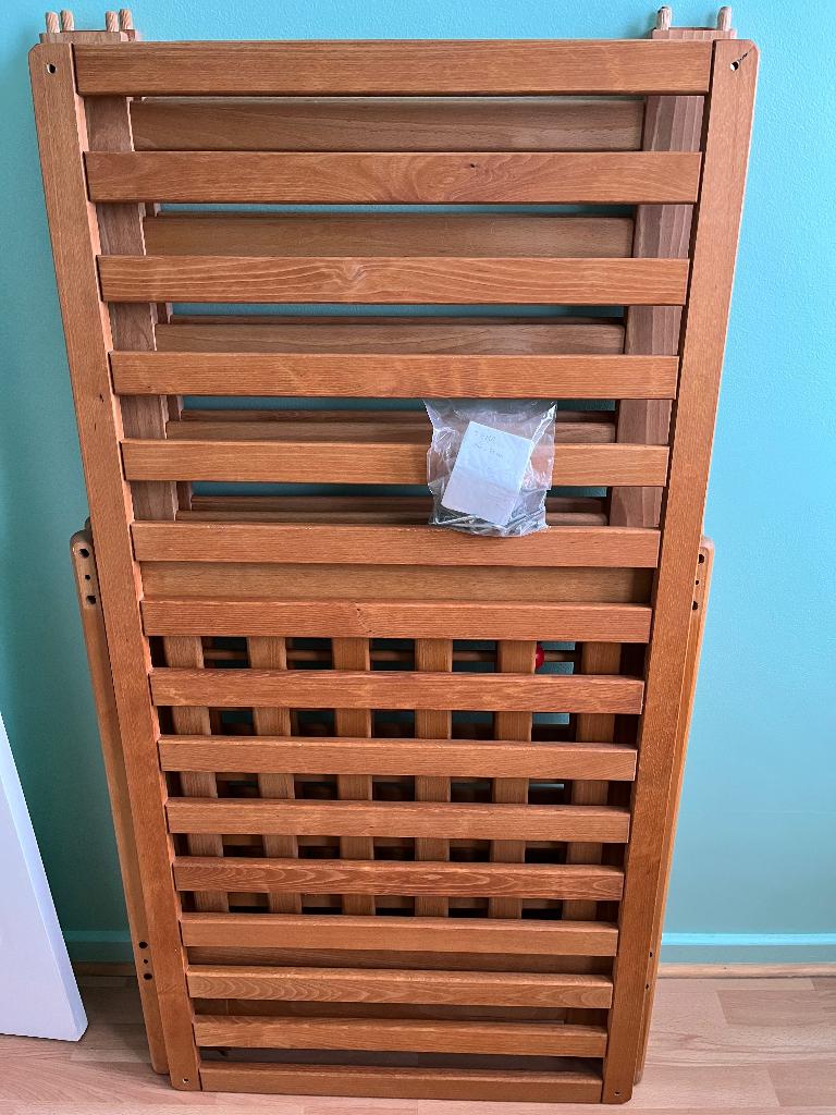 lit bois TEMA 70x140 + matelas, Matelas, 70 à 85 cm, Enlèvement, Utilisé