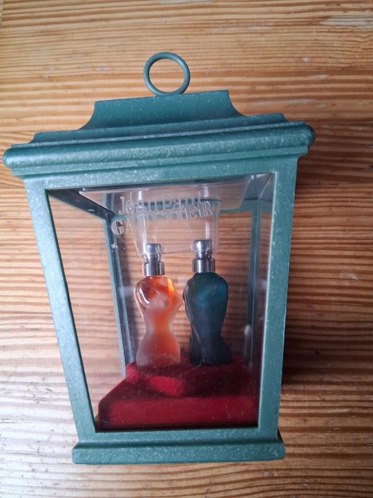 Collectorsitem miniatuur parfumflesje Classique Jean Paul Ga, Enlèvement ou Envoi