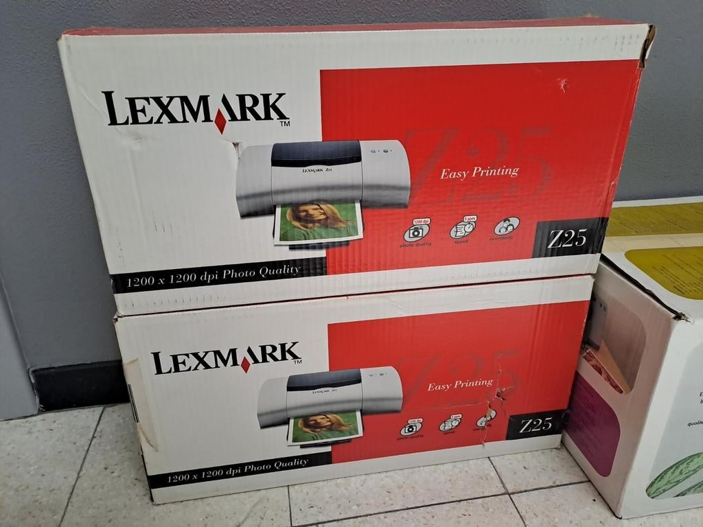 Lexmark Z25 en HP 920C, Informatique & Logiciels, Imprimantes, Enlèvement