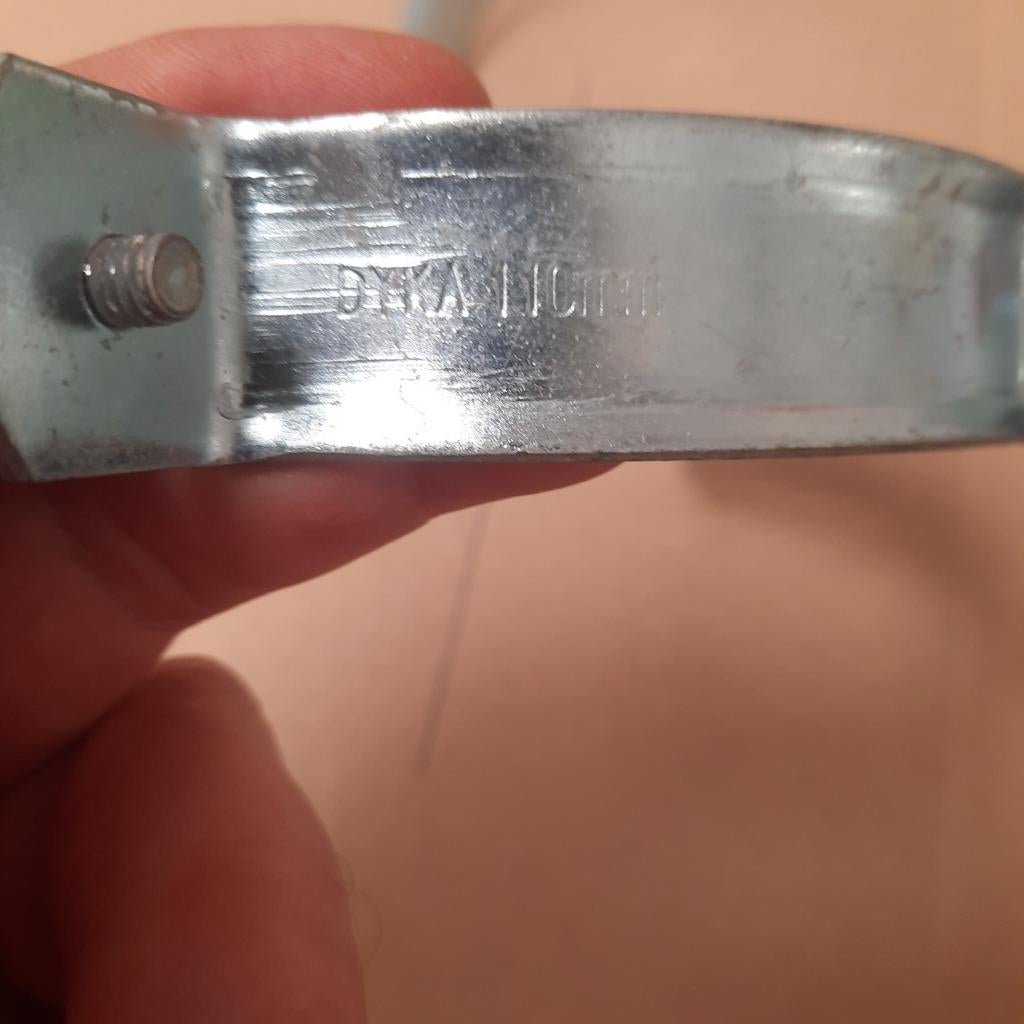 Universele beugels Dyka 110 mm ophangbeugel, Doe-het-zelf en Bouw, Ophalen