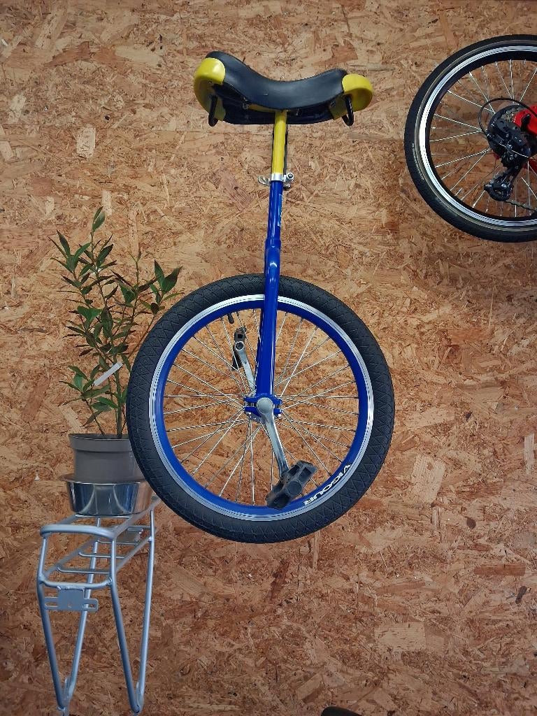Monocycle 20 pouces bleu-jaune Qu-ax Luxus, Enlèvement, Utilisé