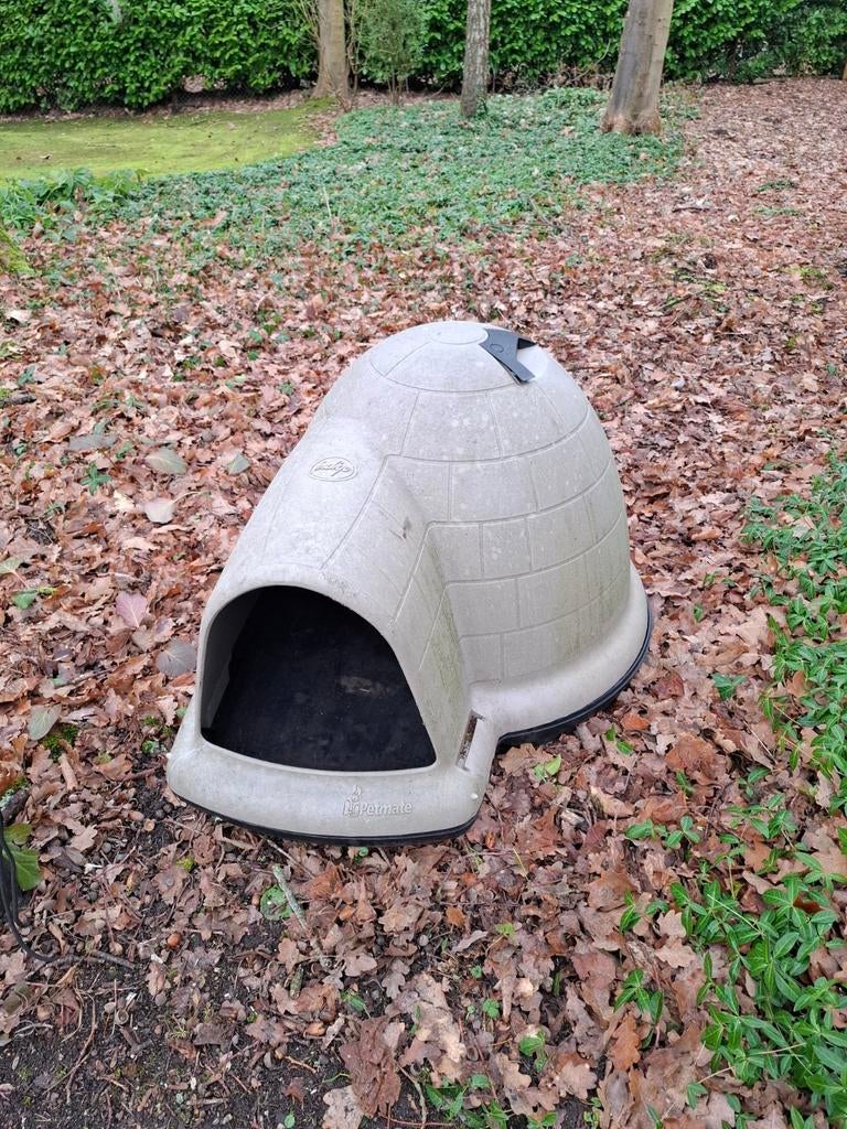 Dogloo hondenhok