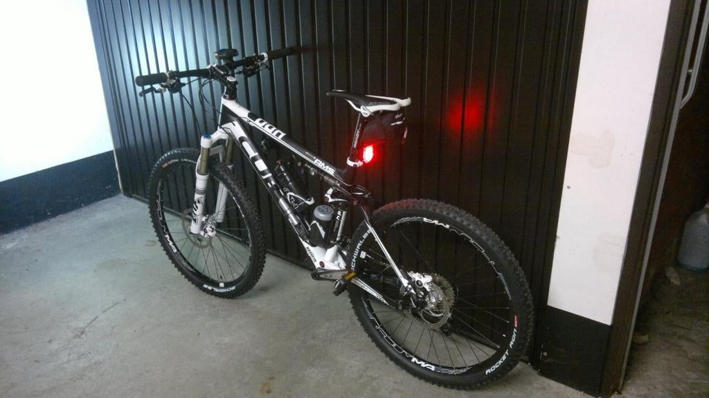 MOUNTAINBIKE CUBE AMS110 PRO, Enlèvement