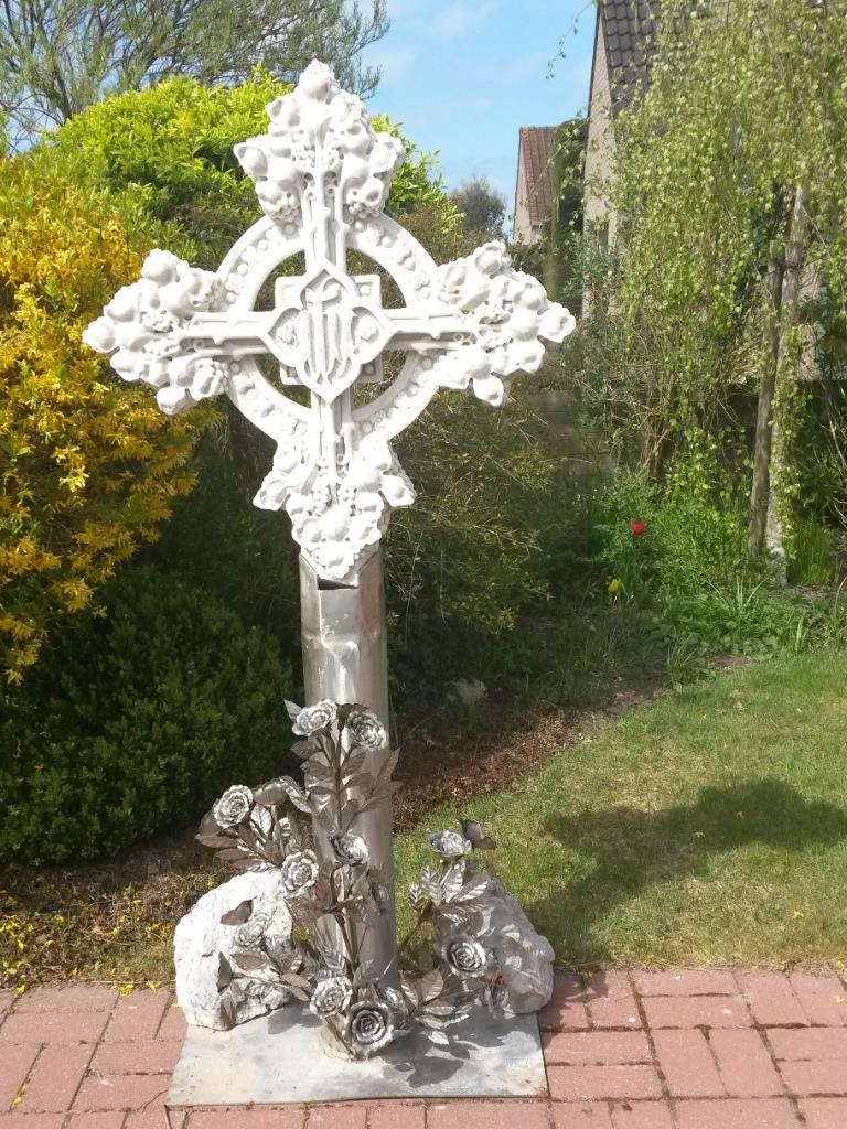 marmeren wit kruis, Antiek en Kunst, Antiek | Religieuze voorwerpen, Ophalen