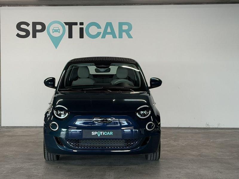 Fiat 500C 42 kW La Prima, 4 zetels, 0 cilinders, Beige, Cabriolet