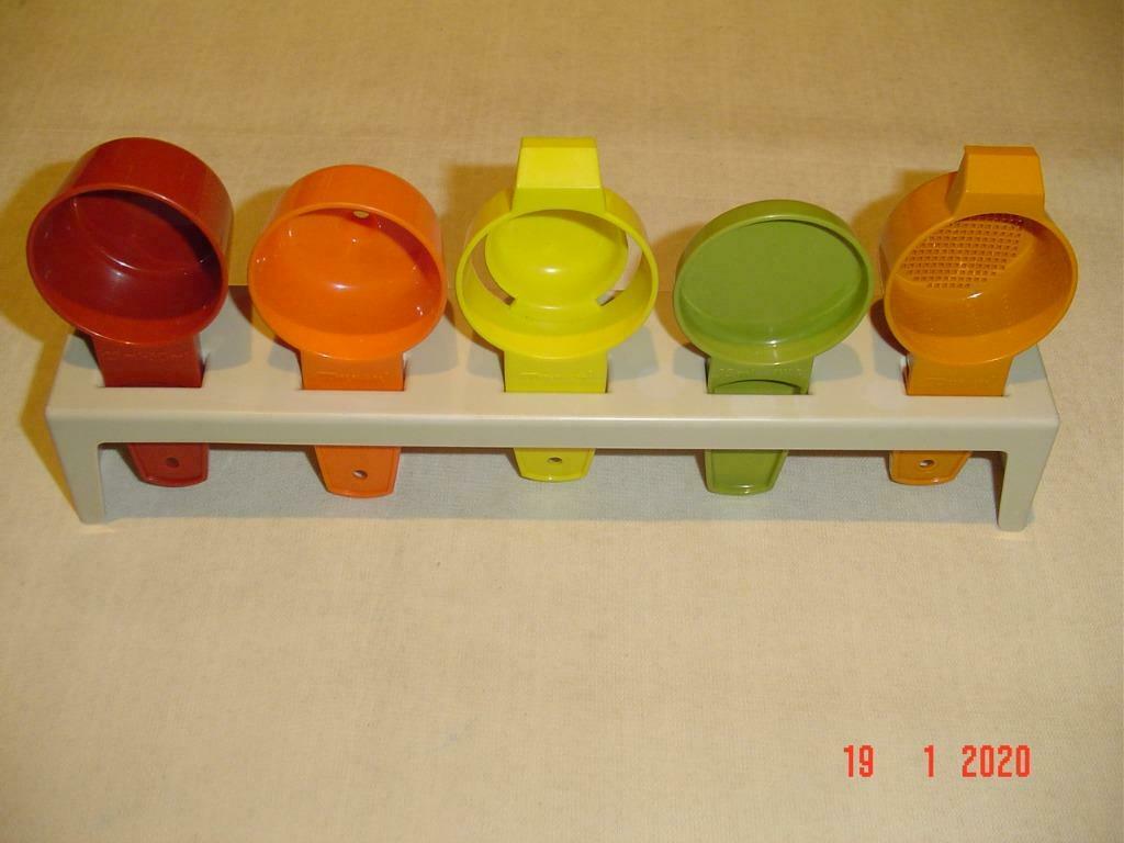 Tupperware Vintage 5 keukenhulpjes + houder perfecte staat, Huis en Inrichting, Keuken | Tupperware, Ophalen of Verzenden, Nieuw