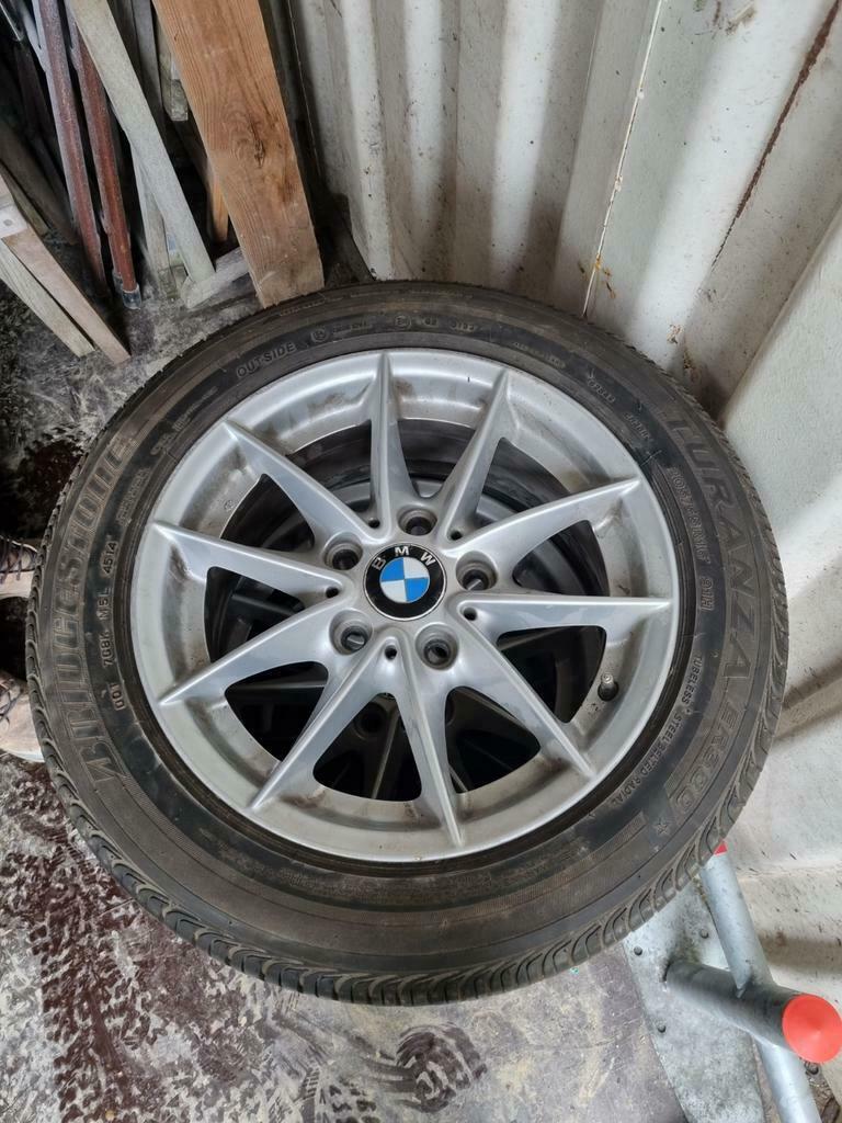 BMW 116 velgen met banden, Auto-onderdelen, Banden en Velgen, Ophalen, Zomerbanden, Band(en)