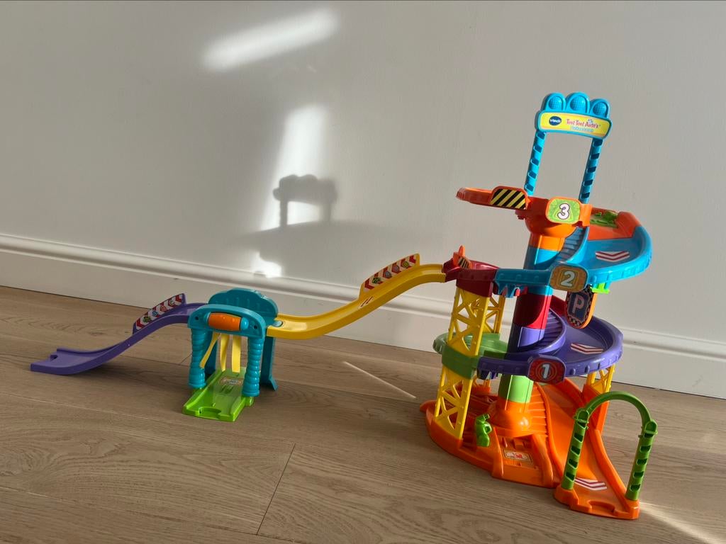 Vtech toet toet parkeertoren, Kinderen en Baby's, Ophalen