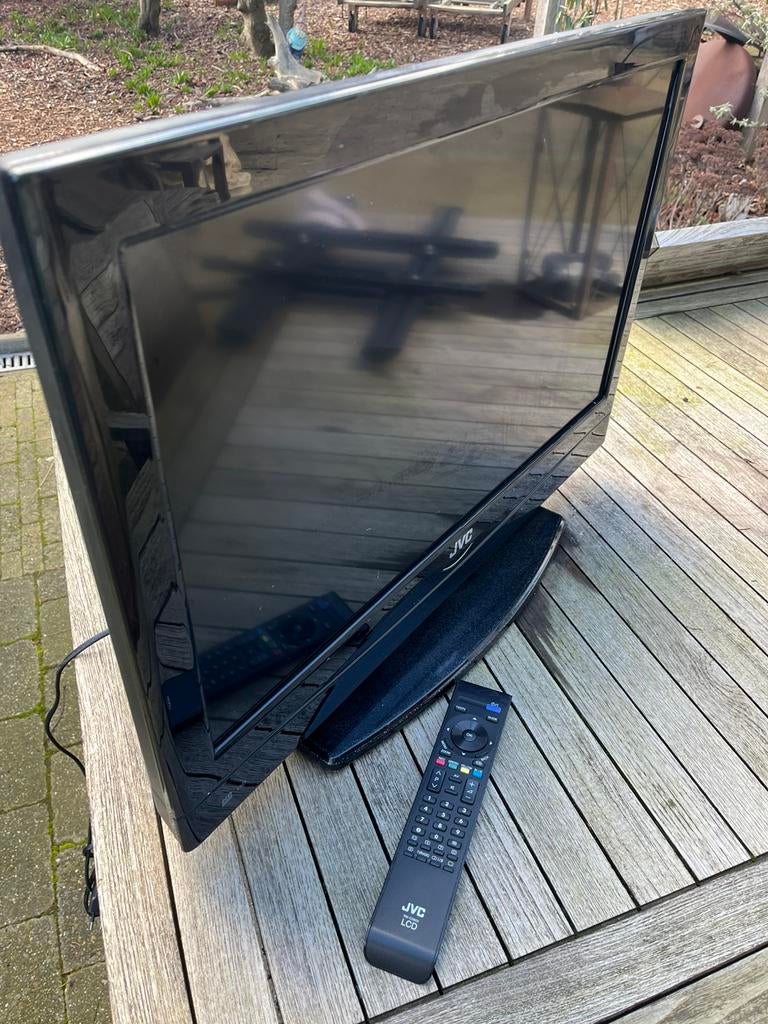 JVC LCD TV - 26 inch, Ophalen, Zo goed als nieuw, LCD