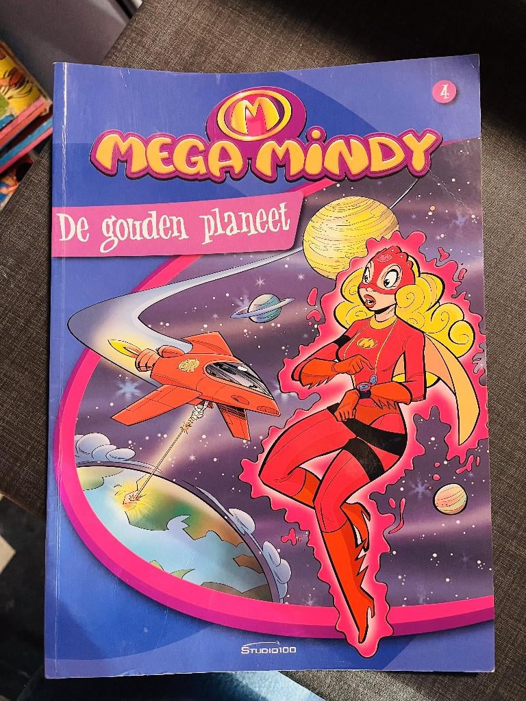Mega Mindy strip, Eén stripboek, Ophalen of Verzenden, Gelezen, Studio 100