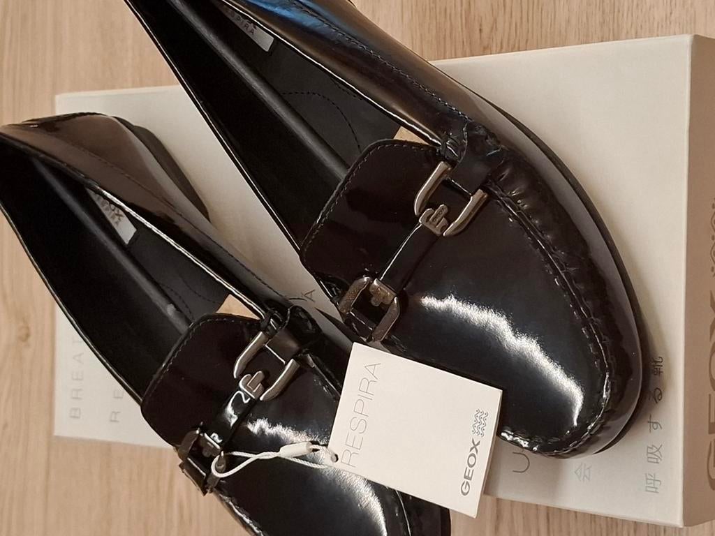 Geox ballerina's van lakleer, maat: 39 1/2 (Waarde: €120), Kleding | Dames, Schoenen, Ophalen, Nieuw, Ballerina's