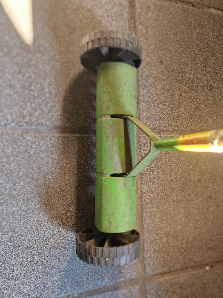 A vendre scarificateur, Enlèvement, Comme neuf