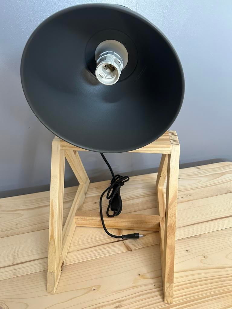 Lamp, Ophalen, Zo goed als nieuw, Hout