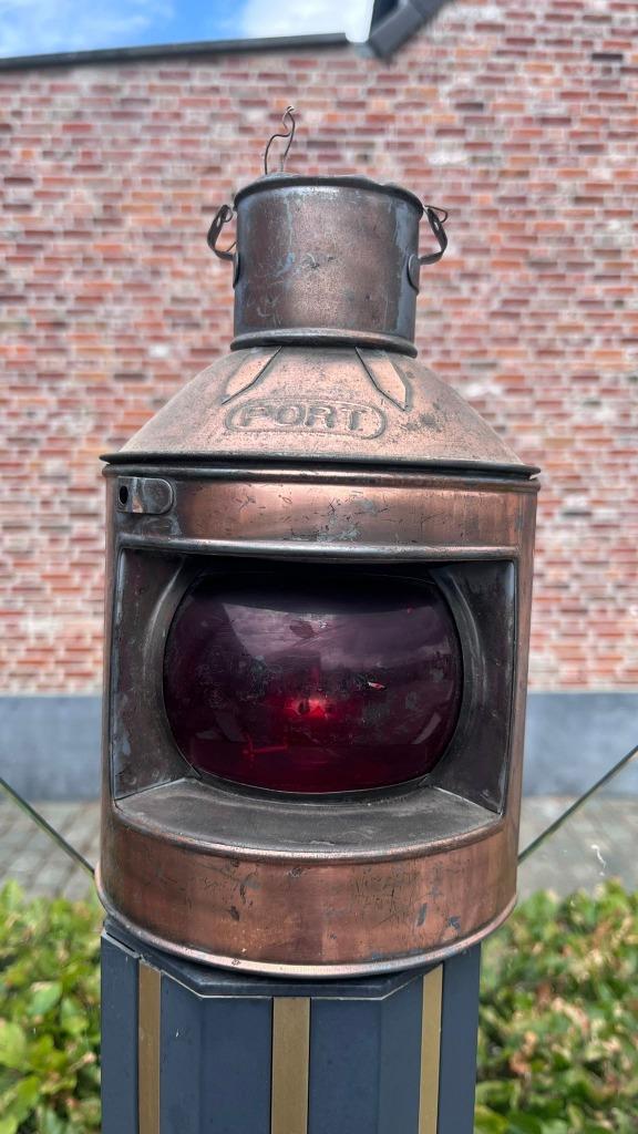 Authentieke koperen scheepslamp, bakboordlamp met rood glas, Enlèvement, Comme neuf, Autres types