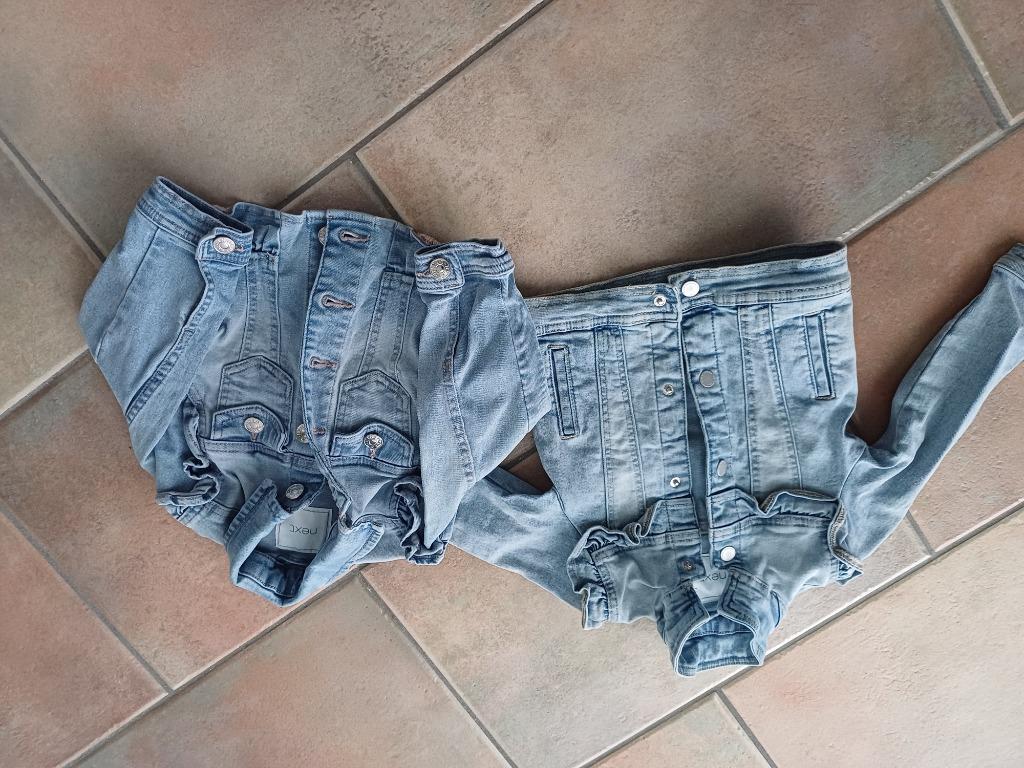 Jeansjas meisjes 2x - maat 98, Comme neuf, Enlèvement, Next, Fille