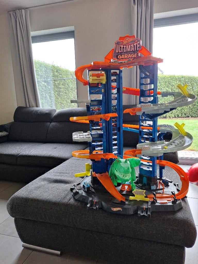 Hotwheels dino garage, Comme neuf, Enlèvement, Circuit, Hot Wheels