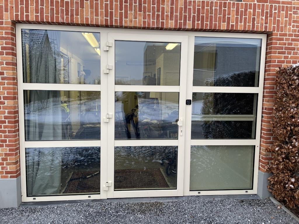 Groot raam met deur en vliegendeur, Doe-het-zelf en Bouw, Glas en Ramen, Ophalen, Overige typen, 160 cm of meer, Zo goed als nieuw