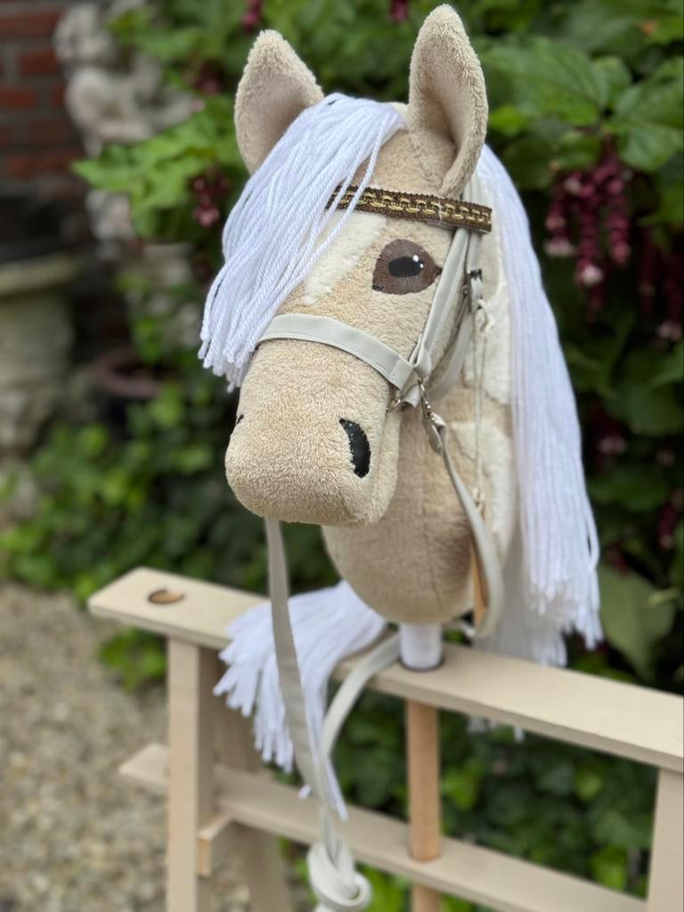 Edi - Roosa !  Hobby Horse, Ophalen