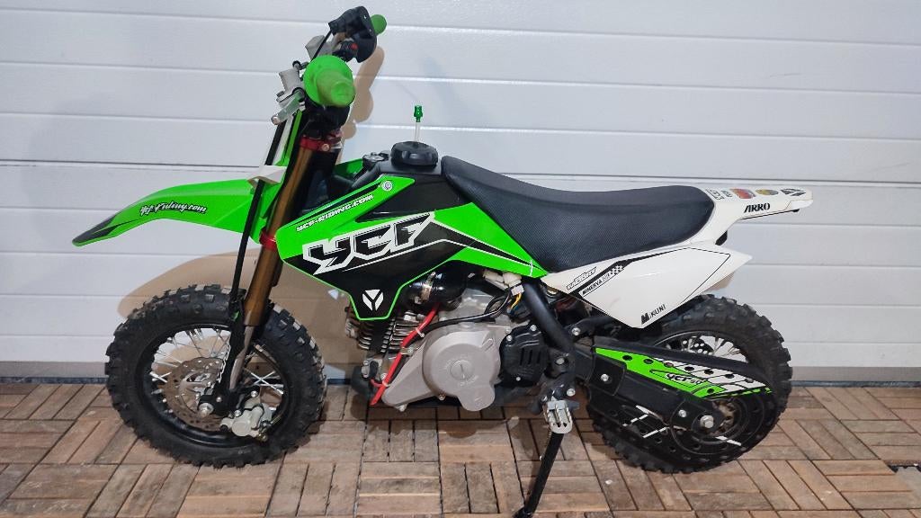YCF 50A Limited edition / YCF 125 SE. Lot., Enlèvement