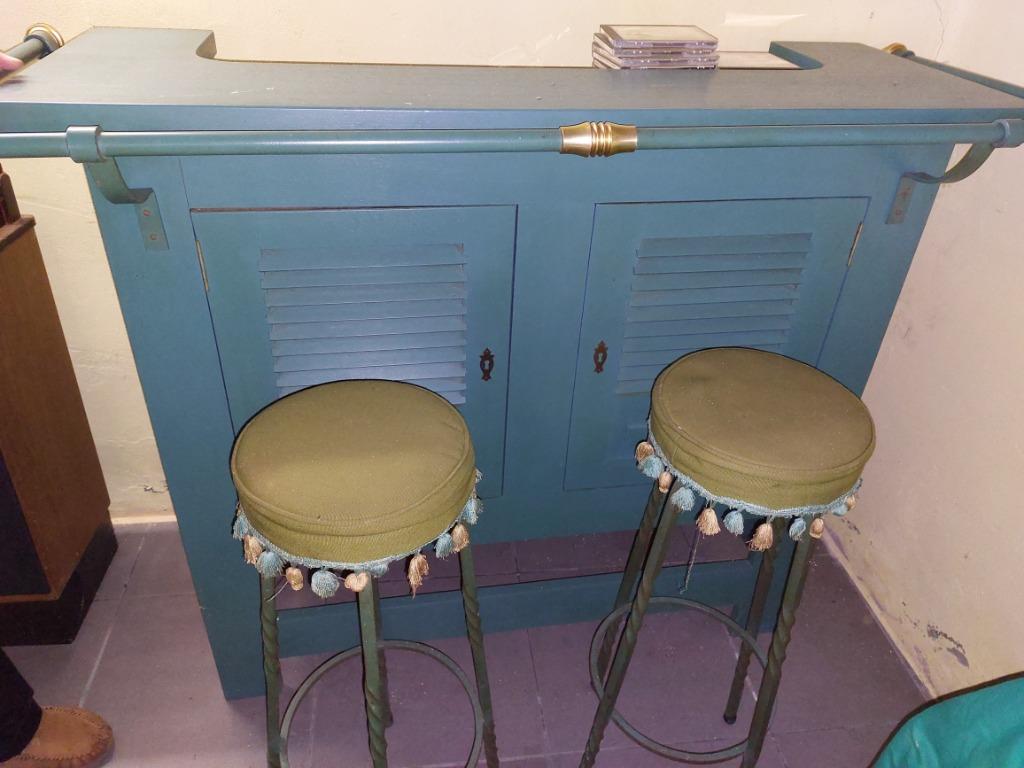 barmeubel met kastje en 2 barkrukken, Ophalen, Gebruikt, Inclusief barstoelen