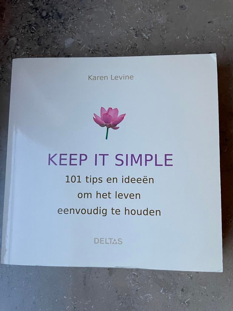 Boekje “Keep it simple”, Boeken, Mode, Zo goed als nieuw, Ophalen